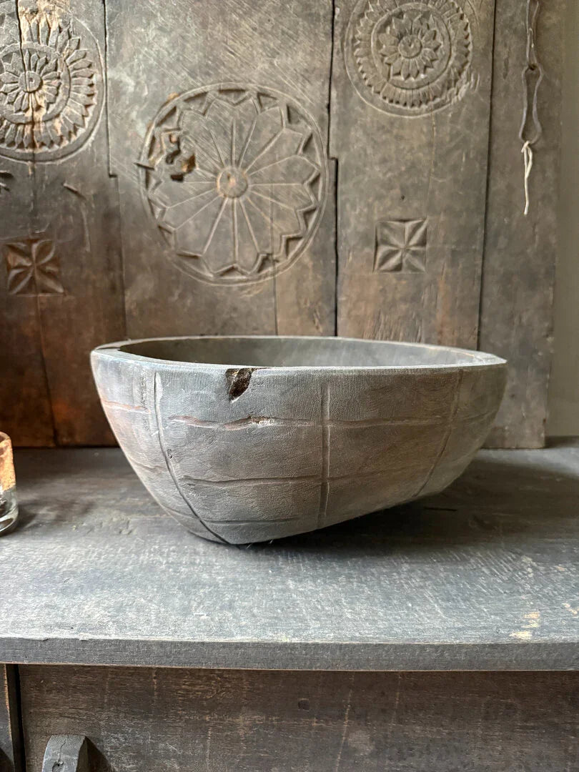 Bak houtsnijwerk - My Sober Home