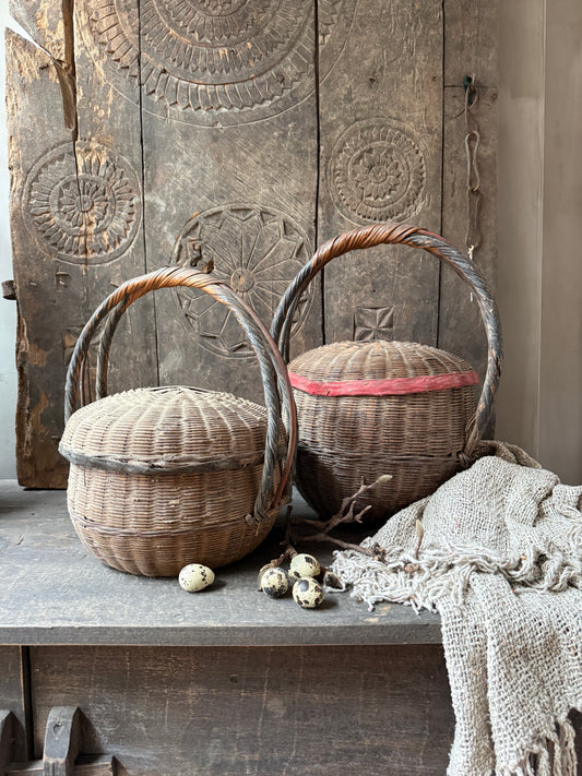 Traditionele Chinees draagmandje met deksel