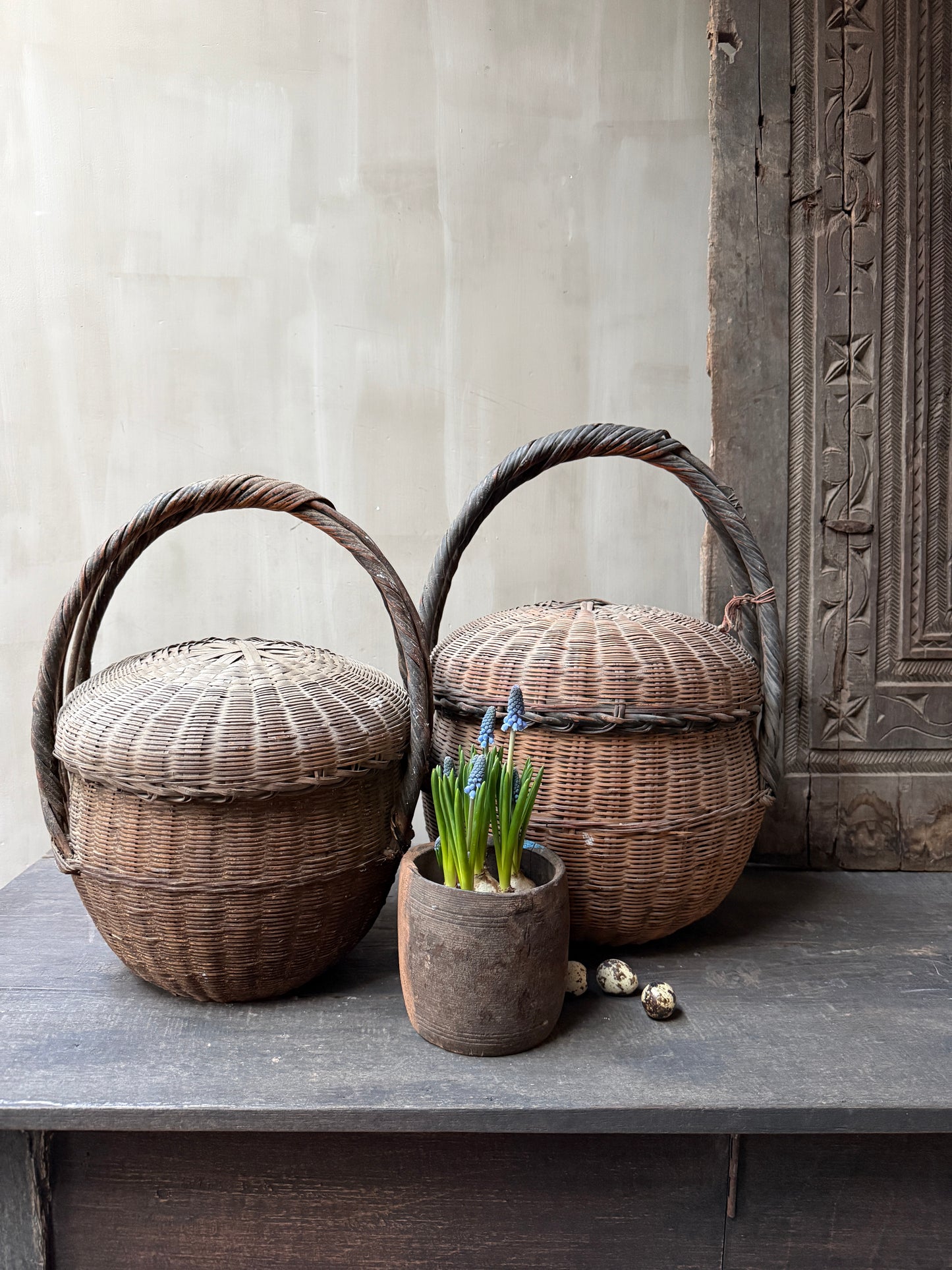 Chinese picking basket with handle