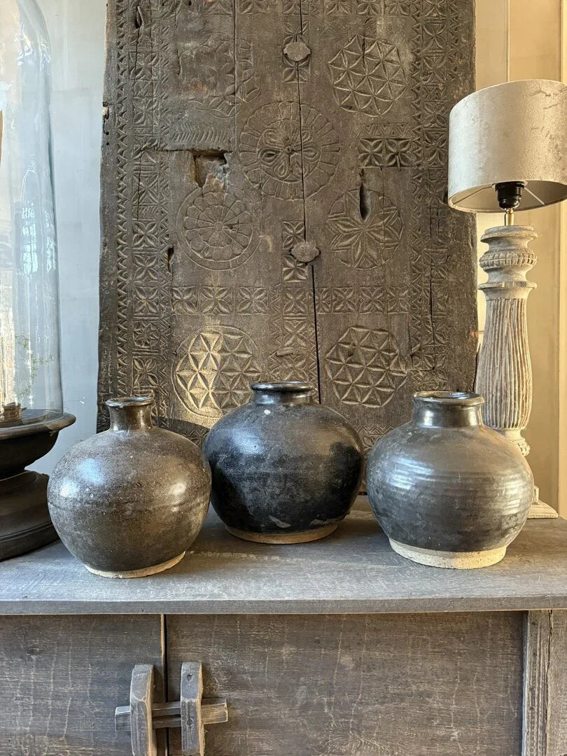 Chinese vaas / pot zwart - My Sober Home