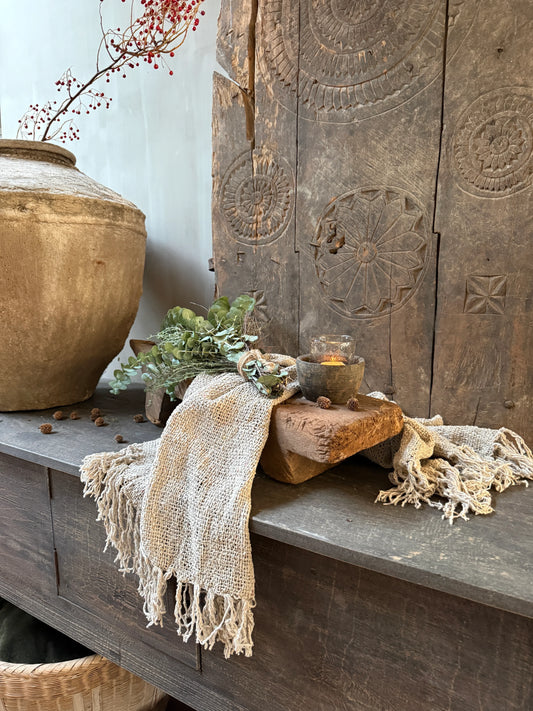 Antieke kokosraspbank (kopie) - My Sober Home