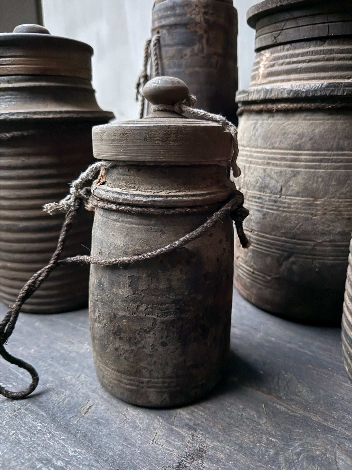 Houten kruikje met deksel