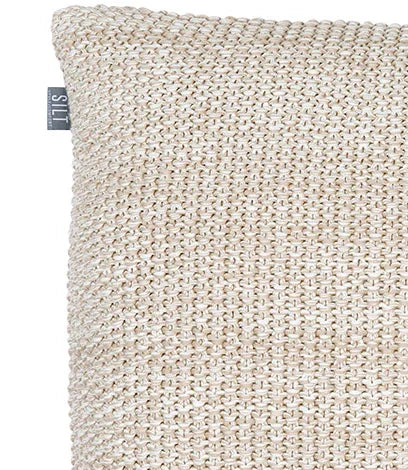 Handgemaakt beige kussen Sofia Kiezel in gebreide structuur, landelijk woonaccessoire