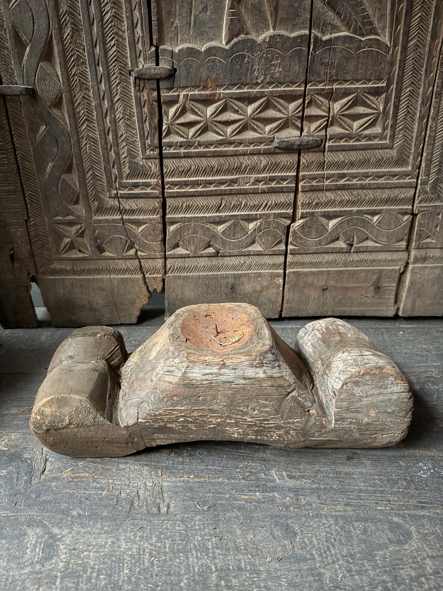 Poer ornament candlestick