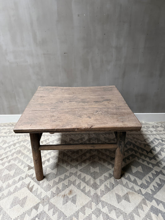 Salon bijzet tafel elmwood China