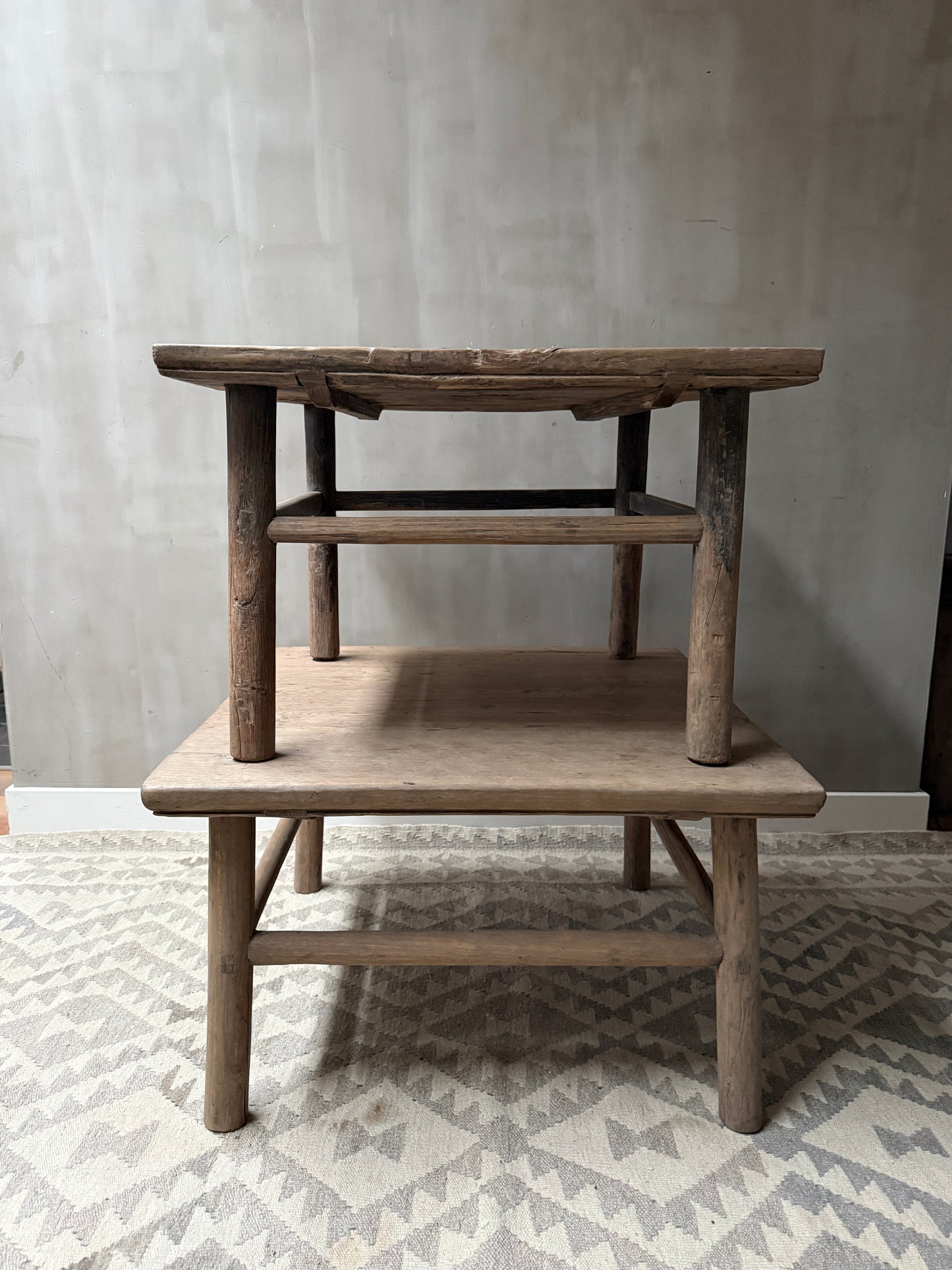 Salon-Beistelltisch aus Ulmenholz, China