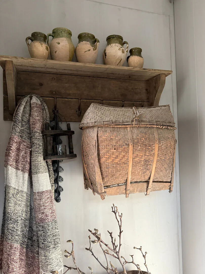 Oude unieke Chinese rieten vissers mand - My Sober Home