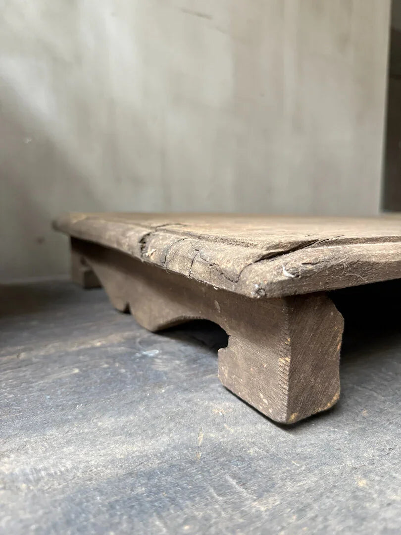 Oude houten bajot tafel / plank - My Sober Home