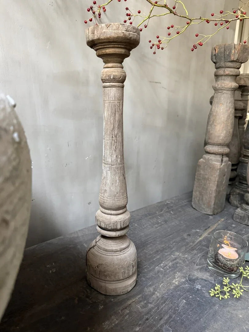 Houten baluster kandelaar, handgemaakt, landelijk sober interieur, My Sober Home