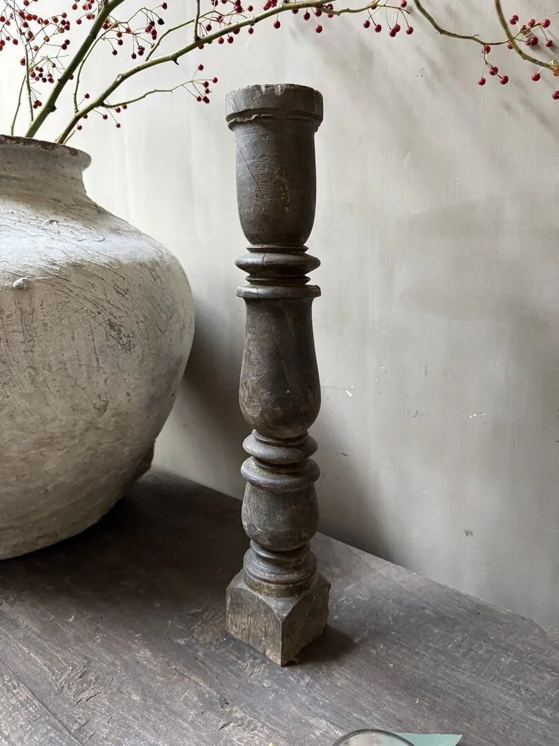 Houten kandelaar/baluster - My Sober Home