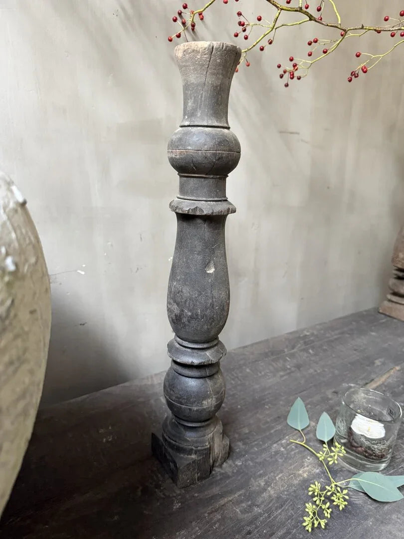 Houten kandelaar/baluster - My Sober Home