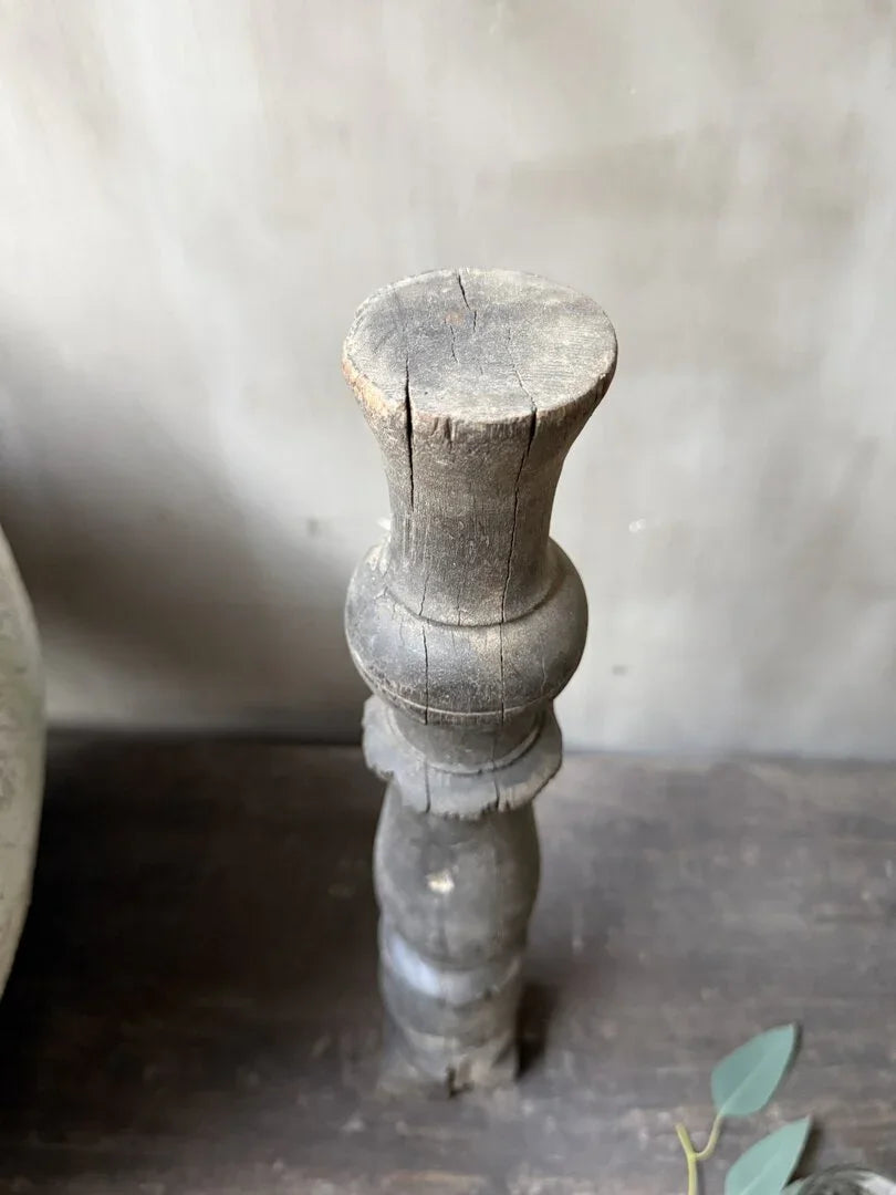 Houten kandelaar/baluster - My Sober Home