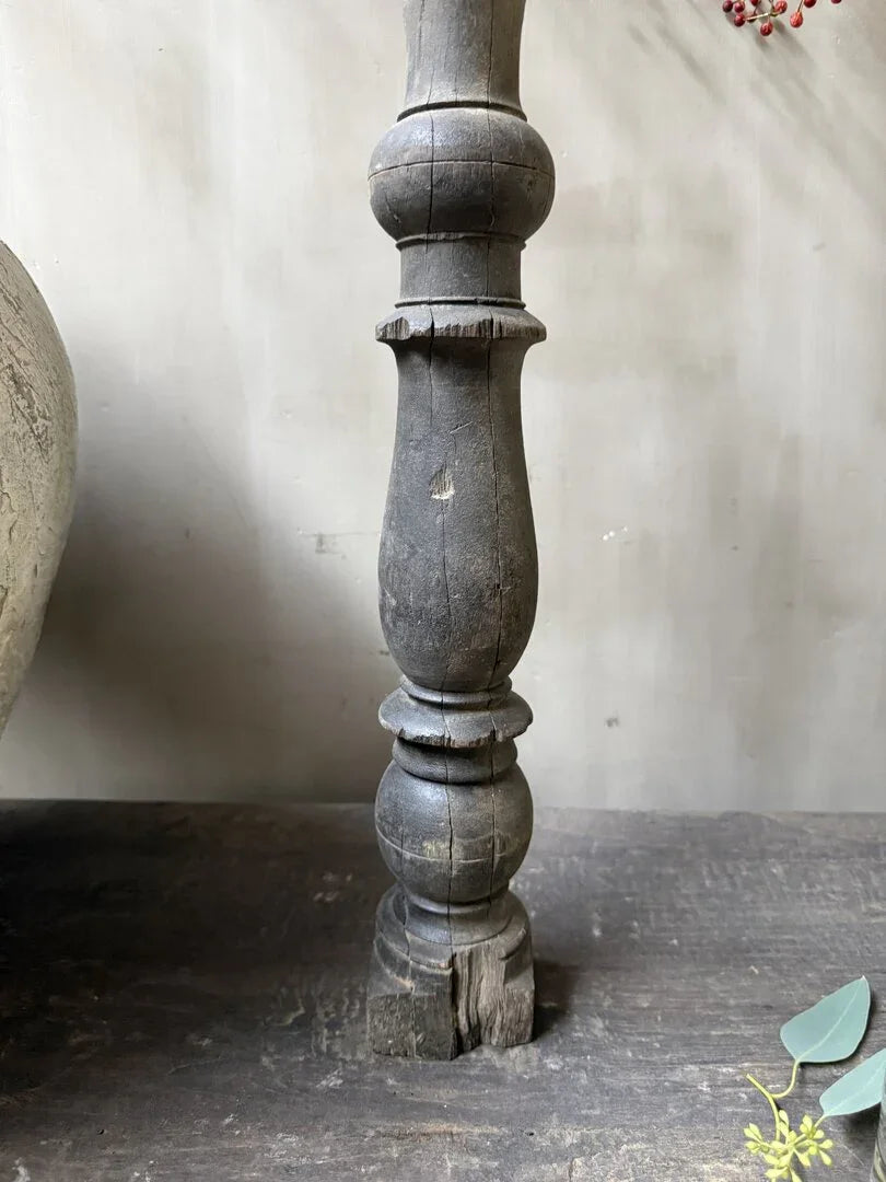 Houten kandelaar/baluster - My Sober Home