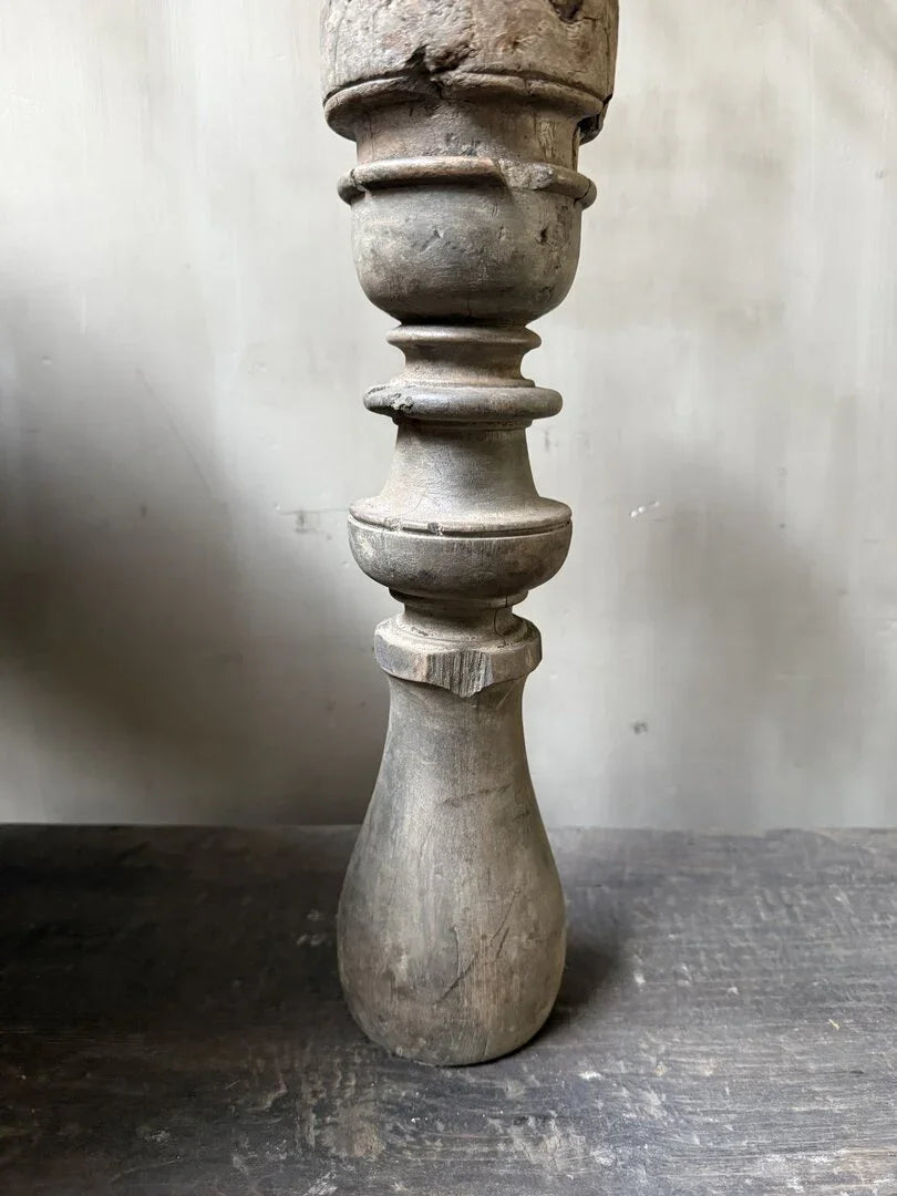 Houten kandelaar/baluster - My Sober Home