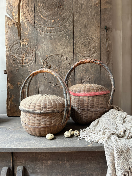 Traditionele Chinees draagmandje met deksel