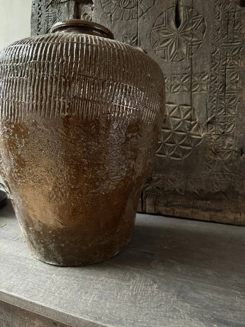 Antieke originele Aziatische kruik/pot - My Sober Home