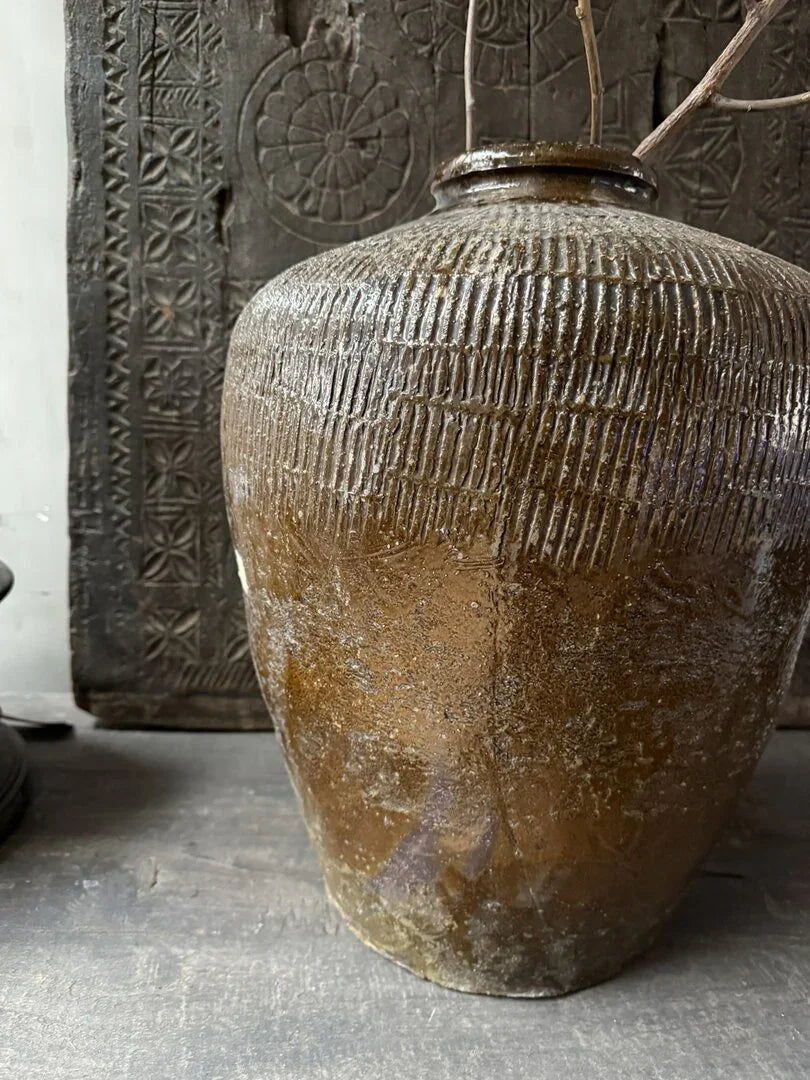 Antieke originele Aziatische kruik/pot - My Sober Home