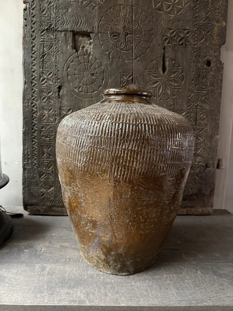 Antieke originele Aziatische kruik/pot - My Sober Home