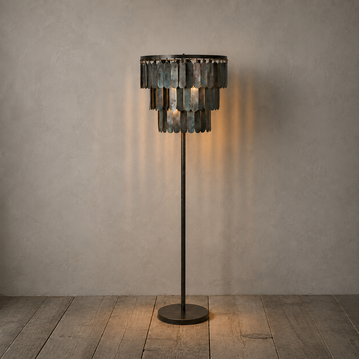Floor lamp metal discs Amber