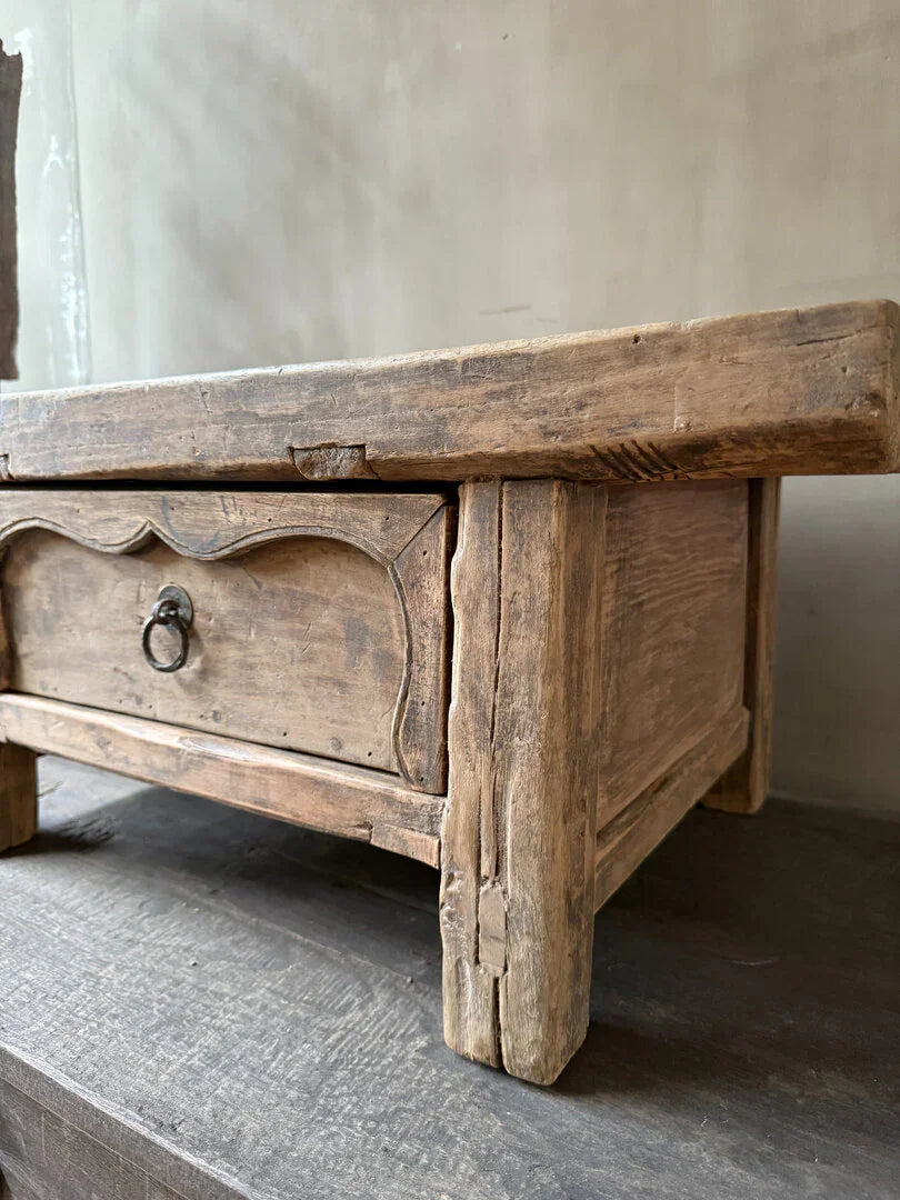 Oud Chinees tafeltje - My Sober Home