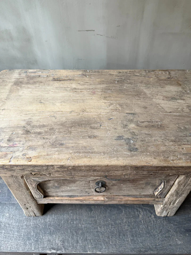 Oud Chinees tafeltje - My Sober Home