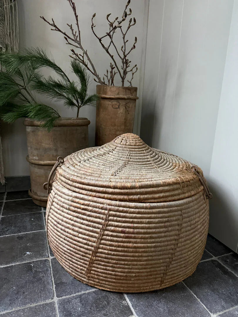 Oude originele mand / dessert basket - My Sober Home
