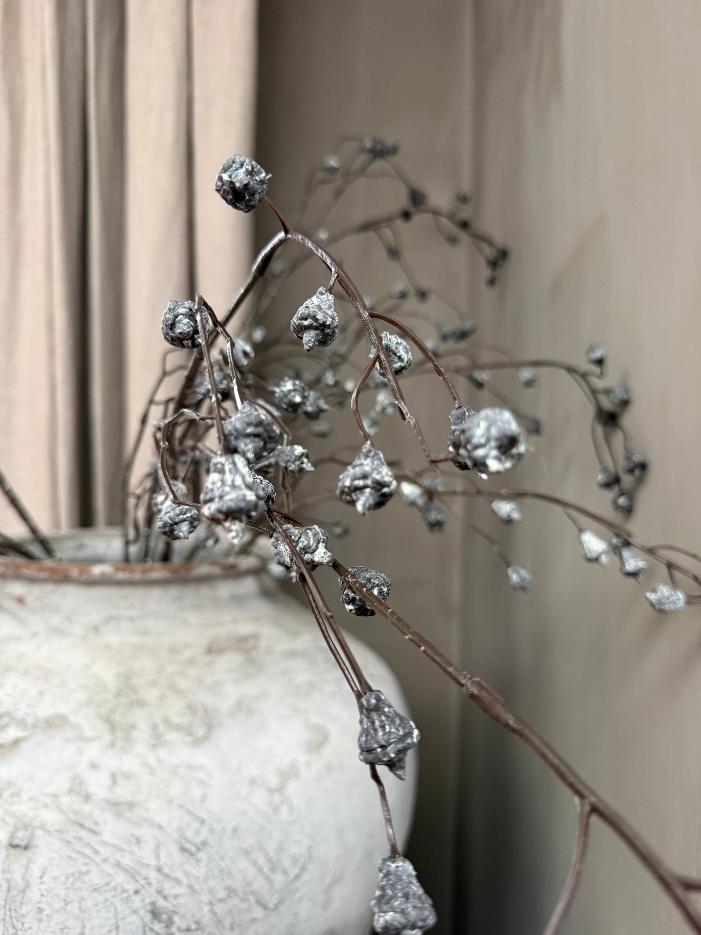 Eukalyptus-Beeren-Kunstzweig