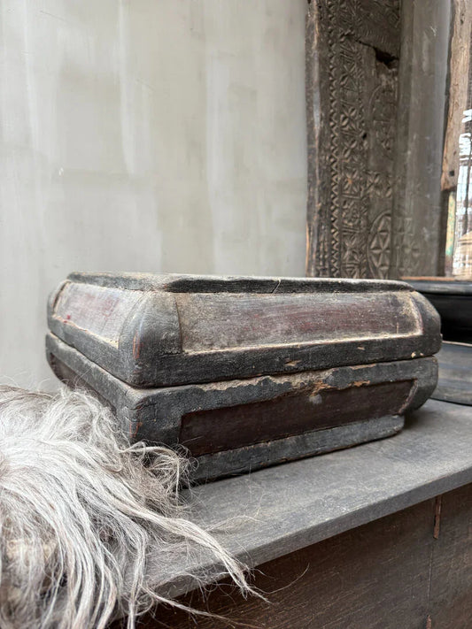 Oude Chinese foodbox - My Sober Home