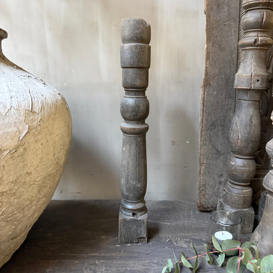 Kerzenständer/Baluster aus Holz