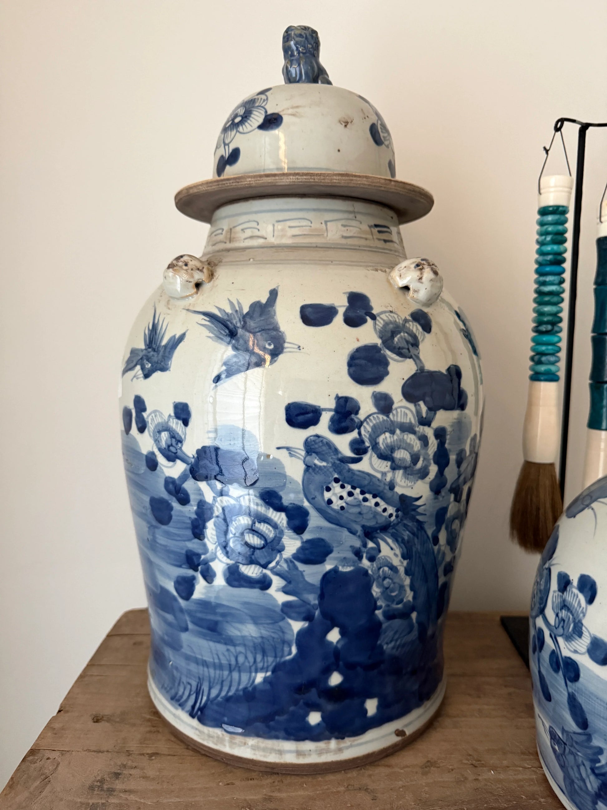 Handgemaakte blauwe en witte keramische gemberpot met vogelmotief, landelijk stijl