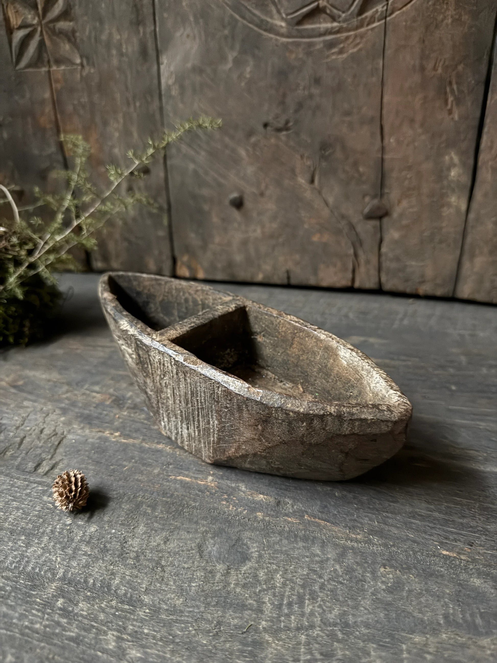 Authentiek houten bakje, handgemaakt, sober landelijk interieuraccessoire, My Sober Home