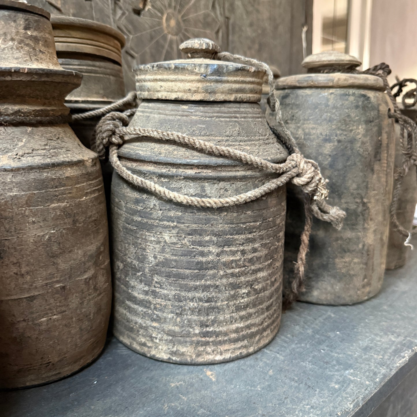 Holzgefäß mit Deckel