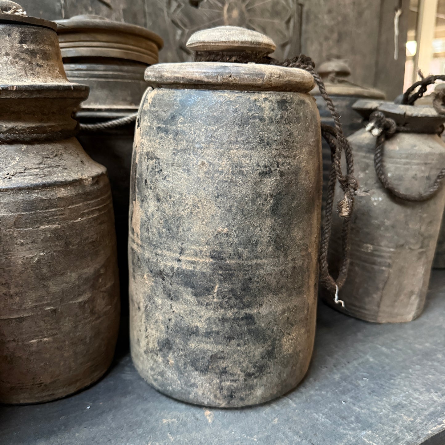 Holzgefäß mit Deckel