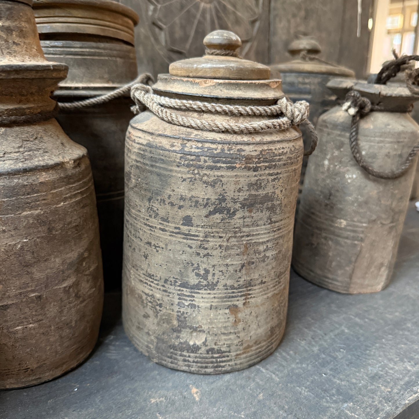 Holzgefäß mit Deckel