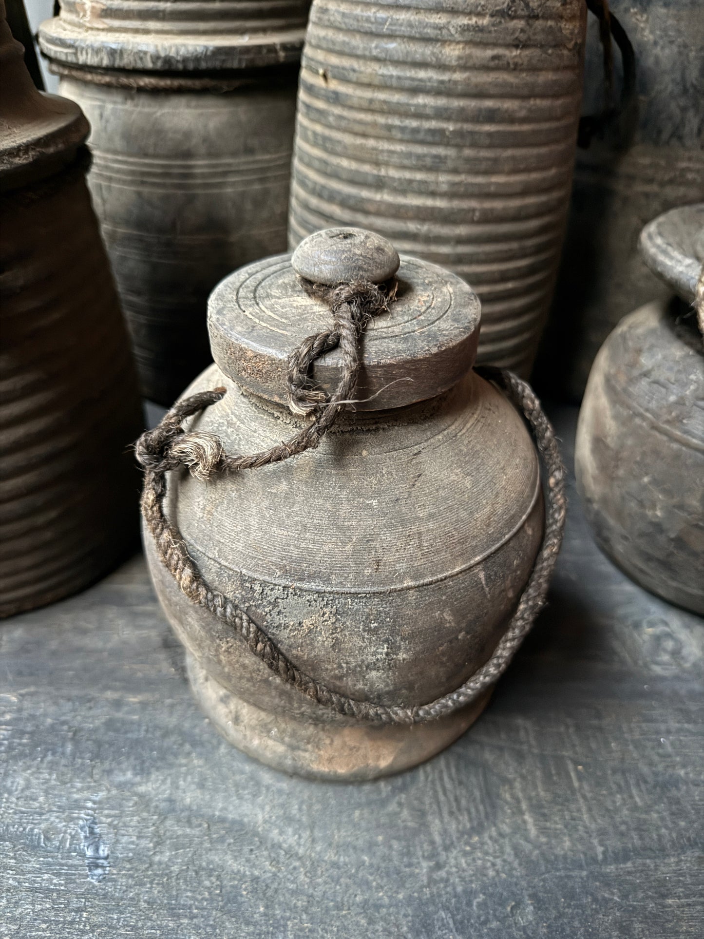 Houten kruikje met deksel