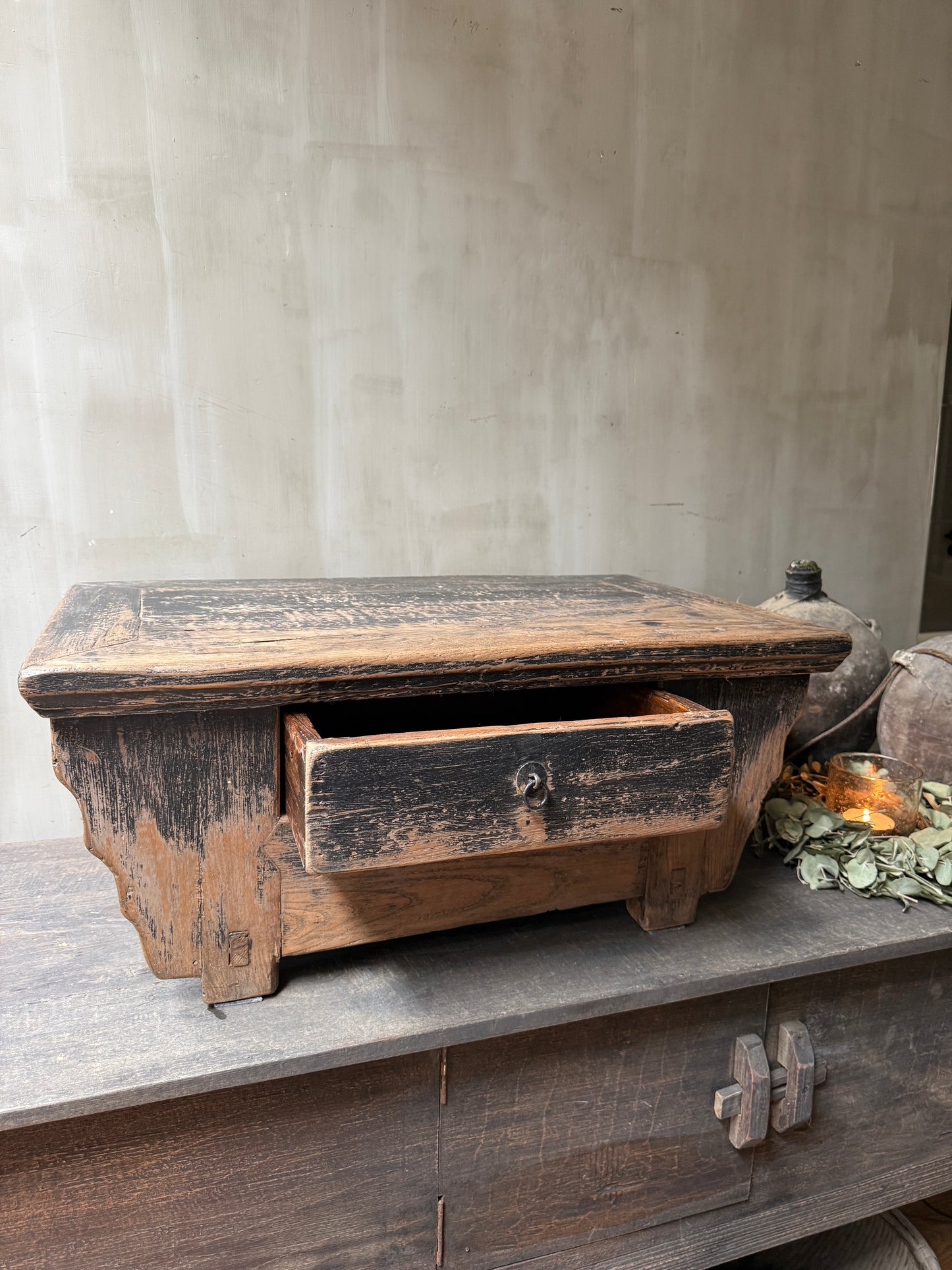 Antieke Chinese Kangtafel – uniek meubel met karakter