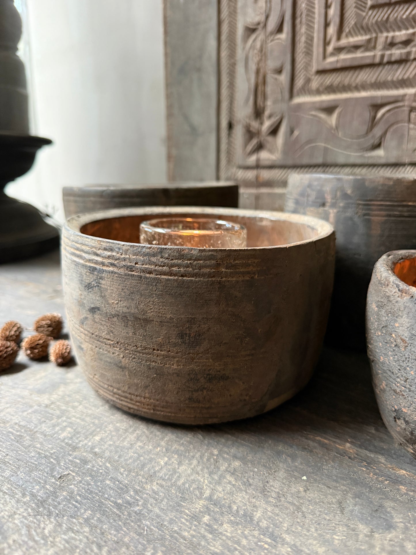 Wooden pot