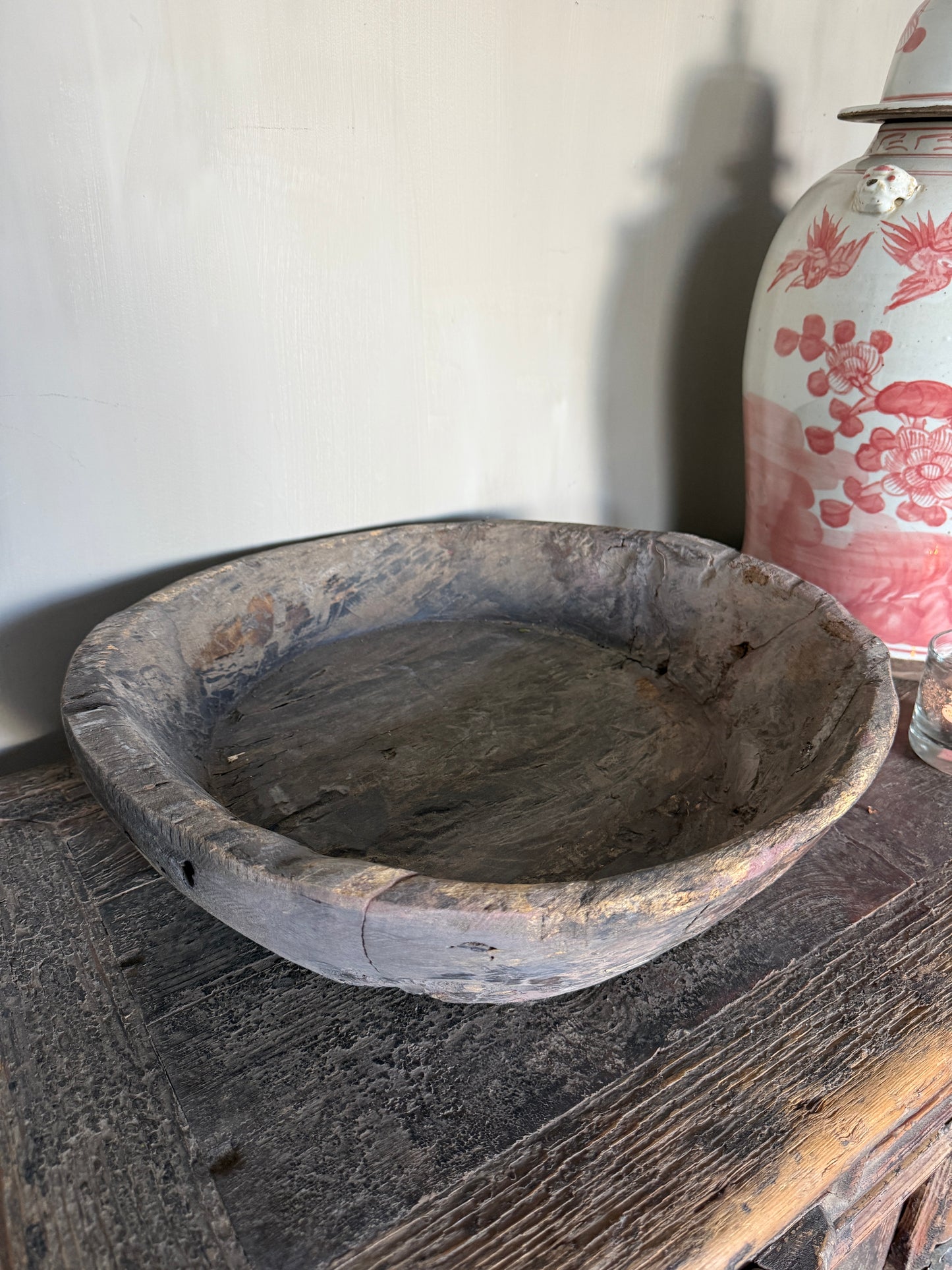 Old wooden stacking scale 4