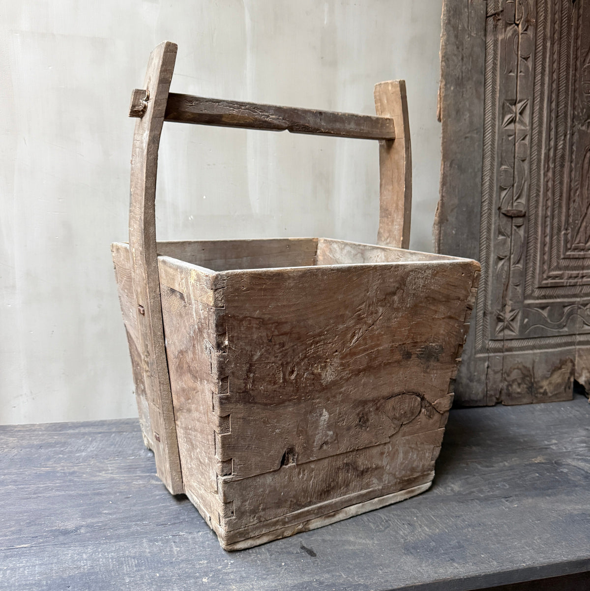 Chinese wooden rice basket with handle