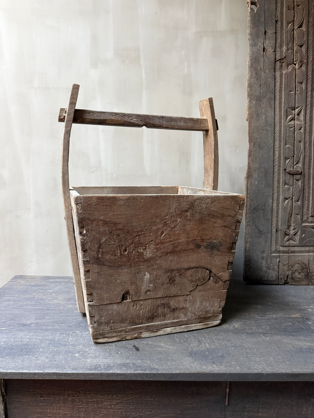 Chinese wooden rice basket with handle