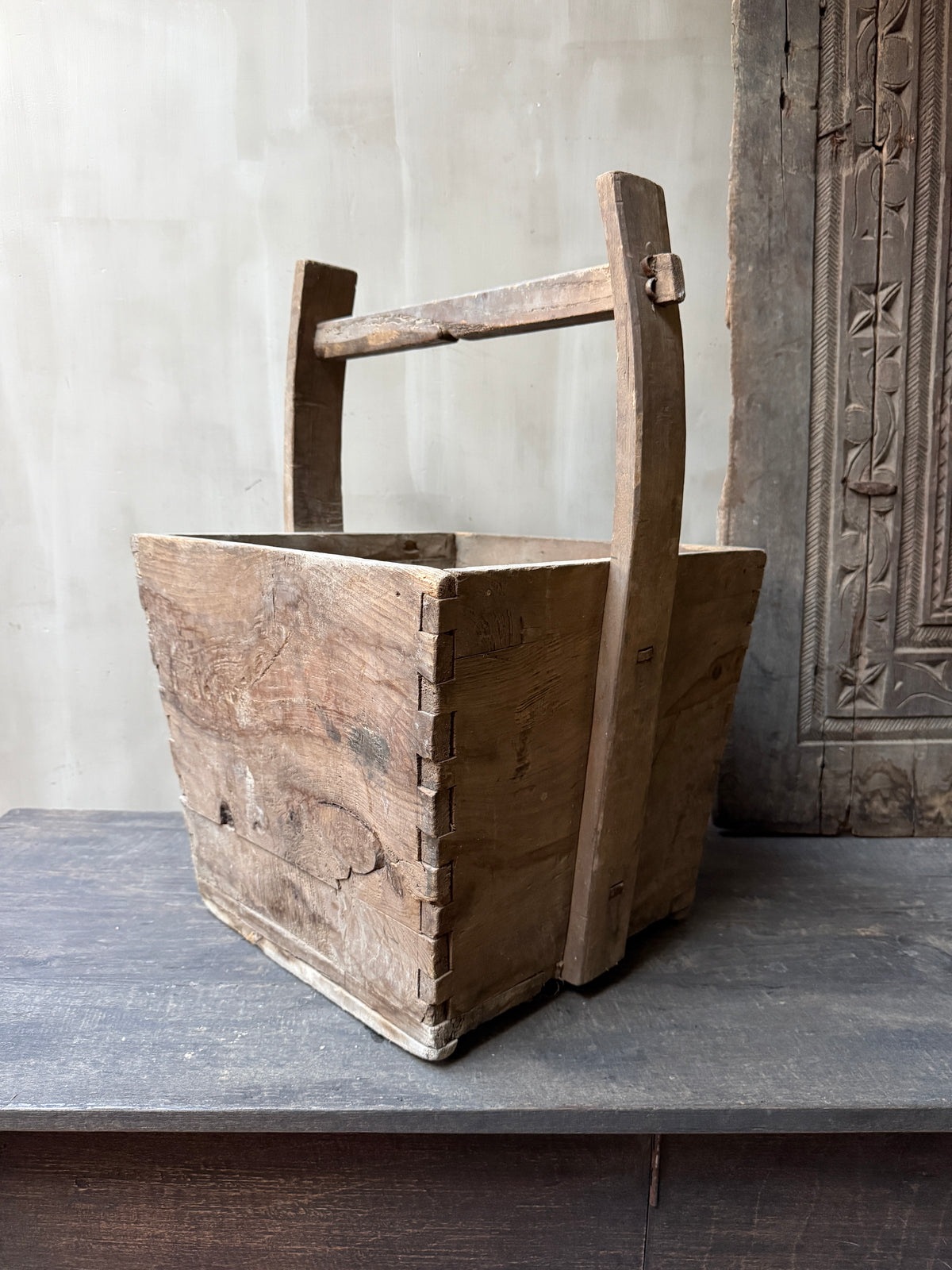 Chinese wooden rice basket with handle