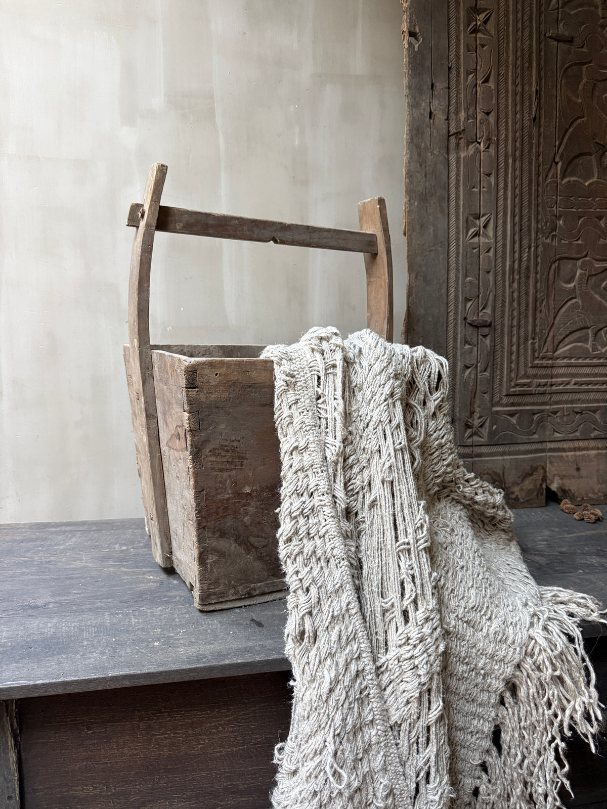 Chinese wooden rice basket with handle