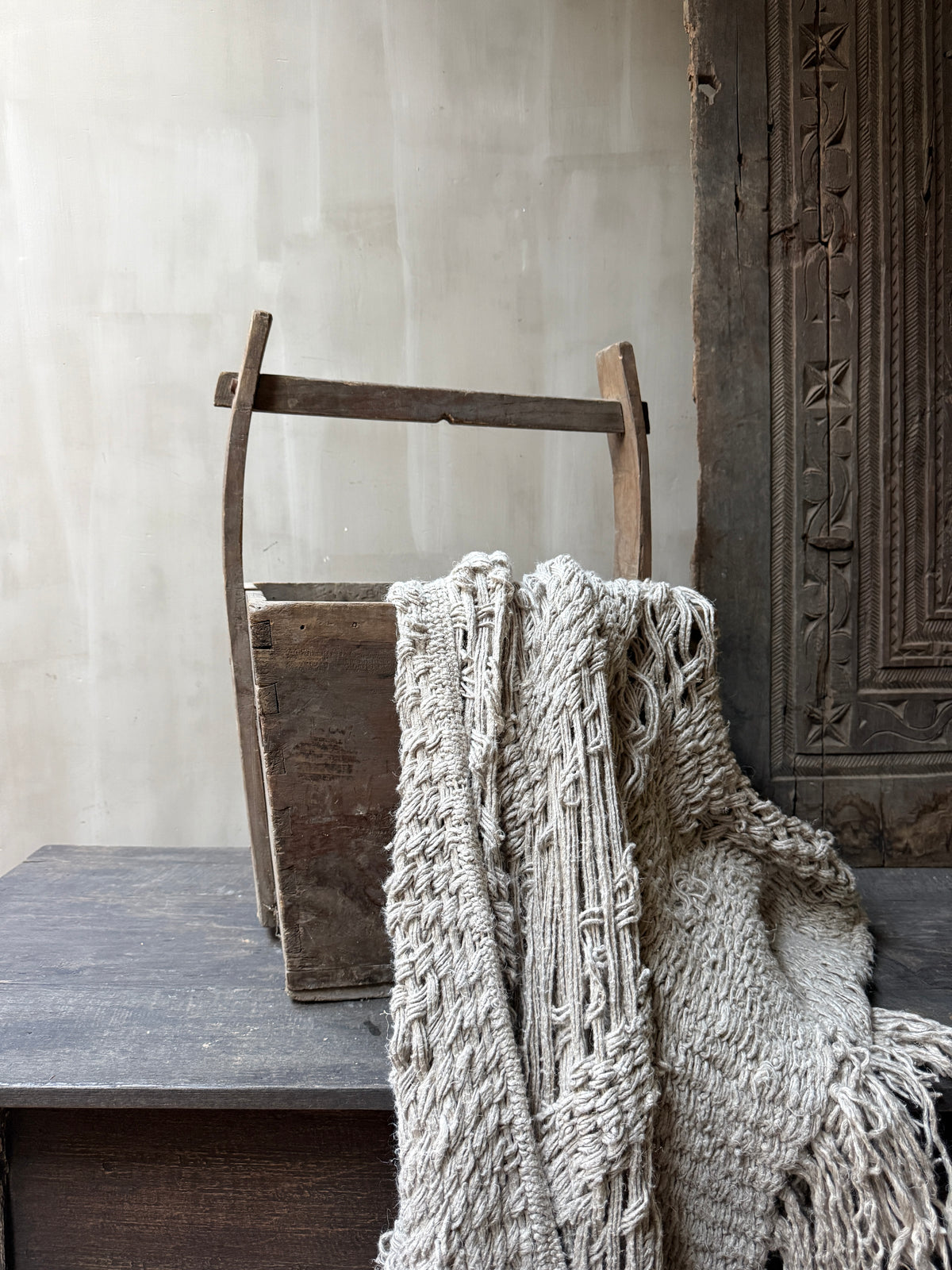 Chinese wooden rice basket with handle