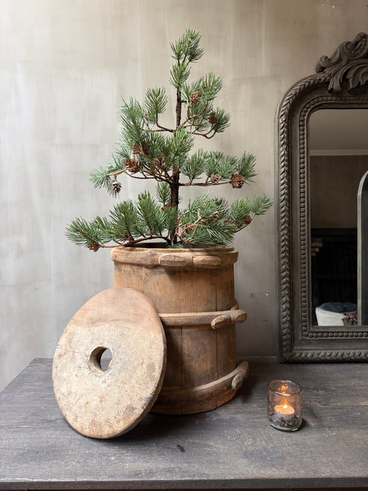 Authentieke oude houten karnton / boterkarn 2
