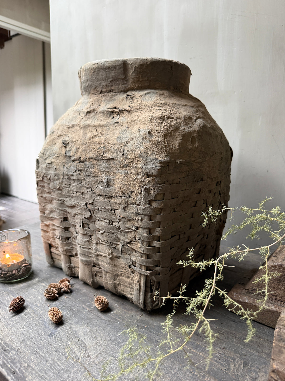 Antique clay basket xl