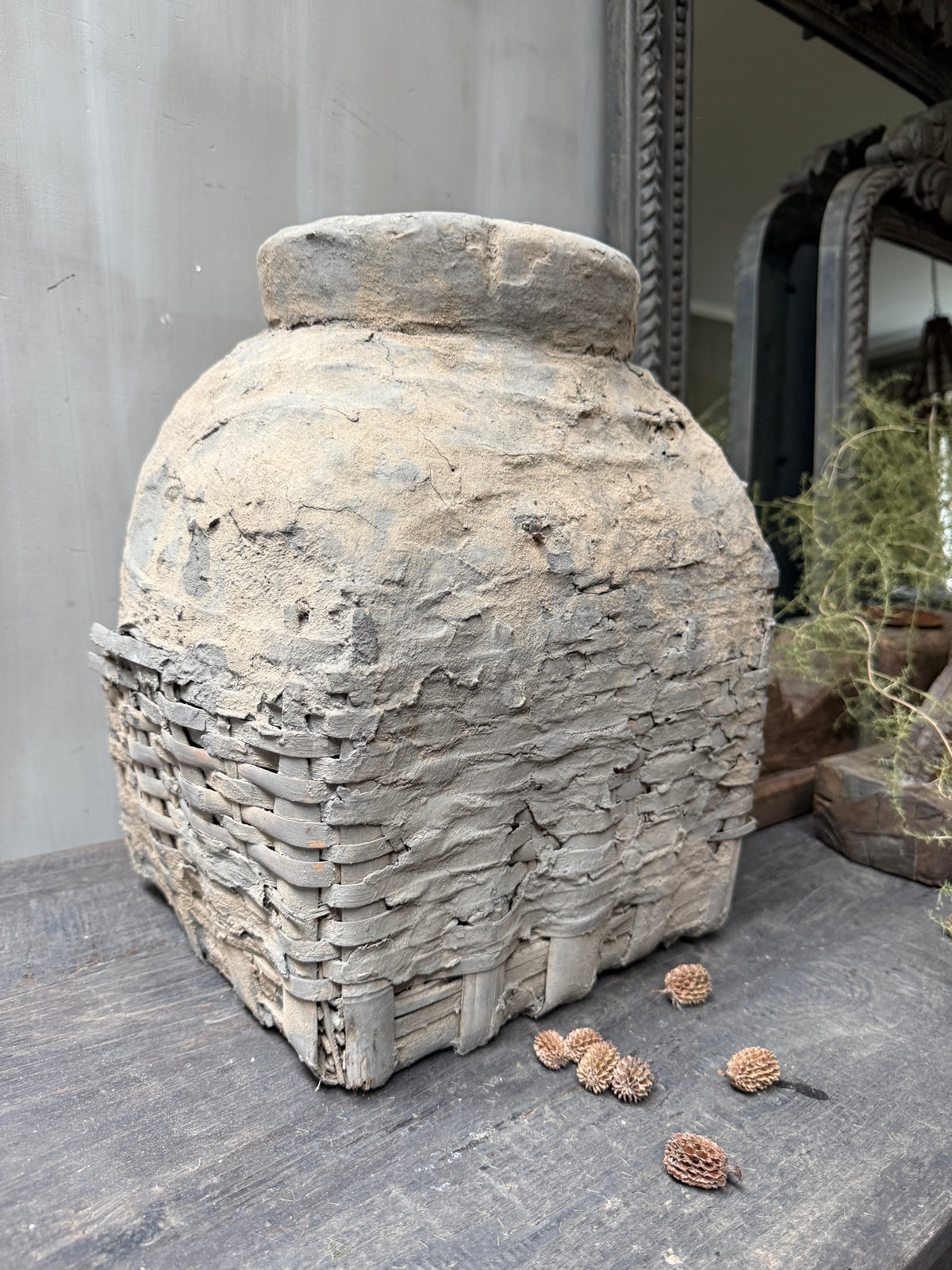 Antique clay basket xl