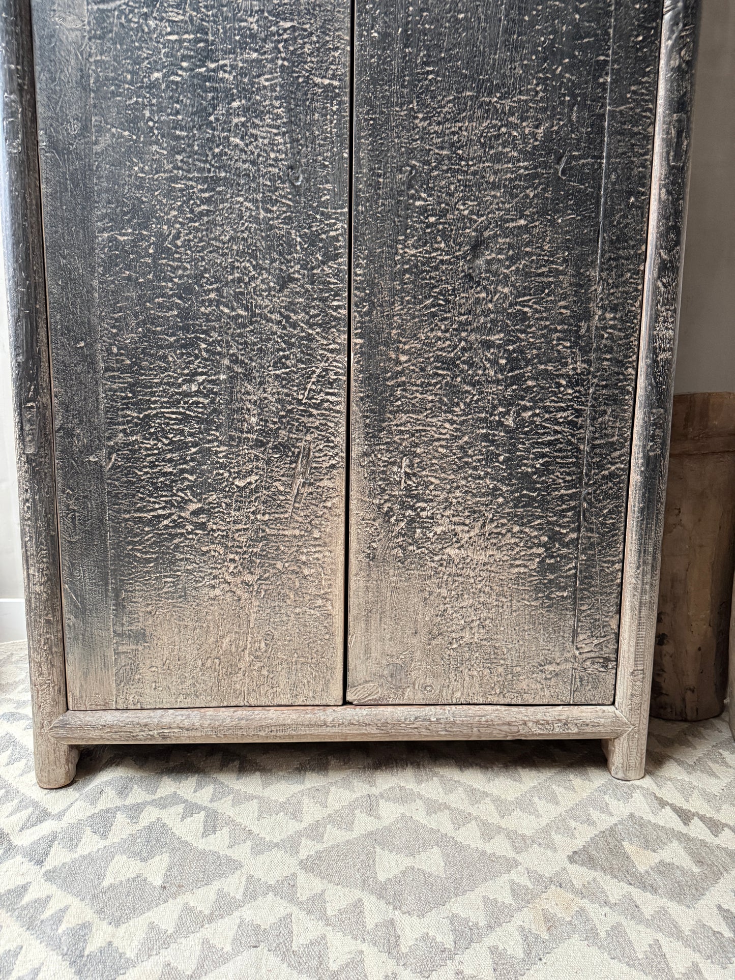 Originaler chinesischer Ulmenholzschrank