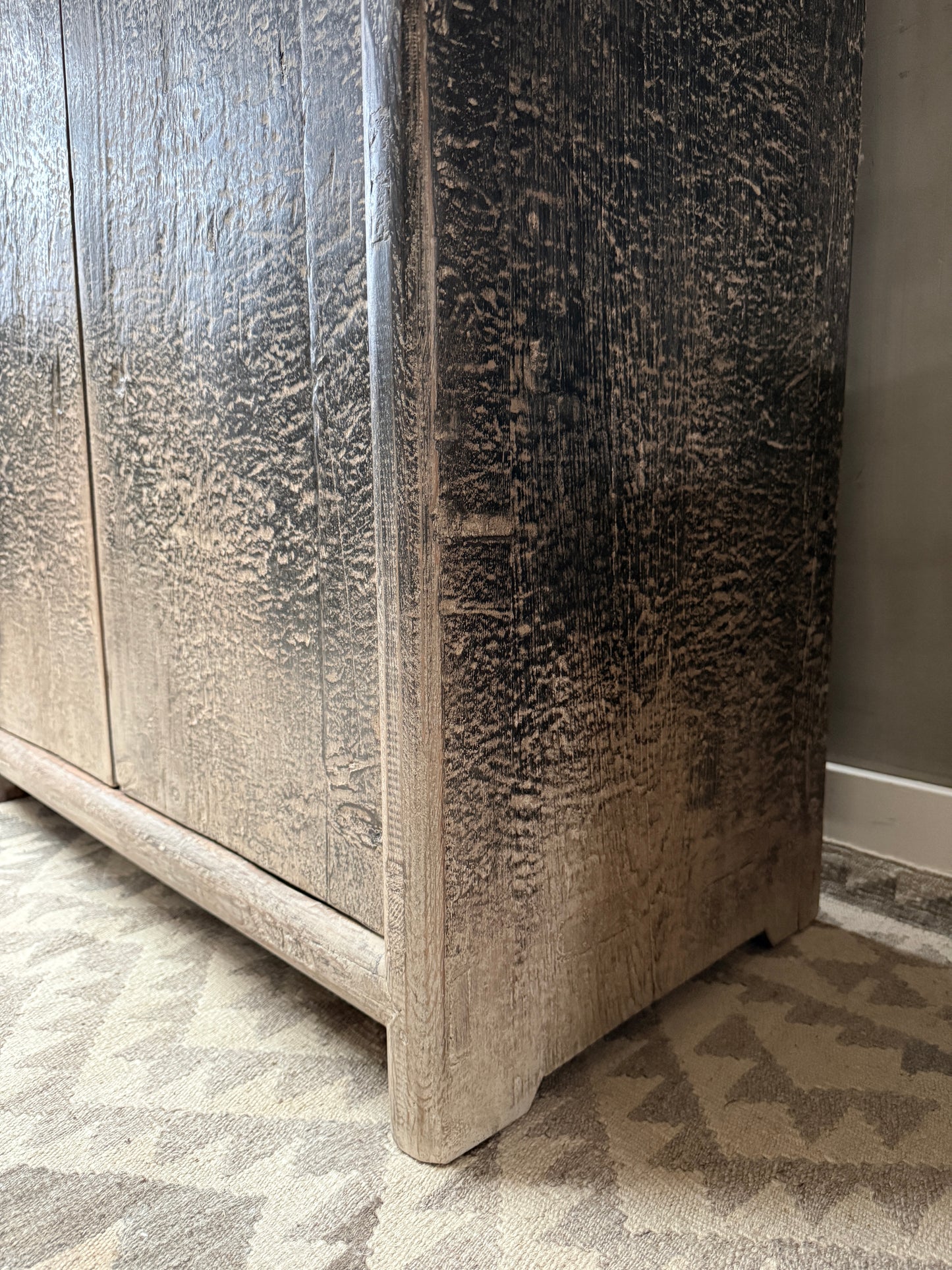 Originaler chinesischer Ulmenholzschrank