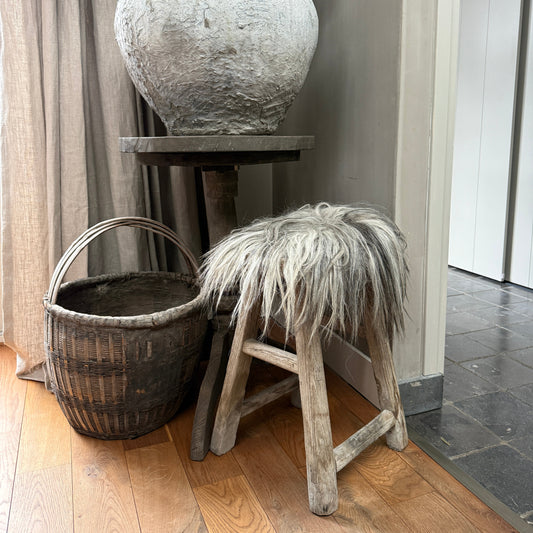 Hockerfell beige/grau