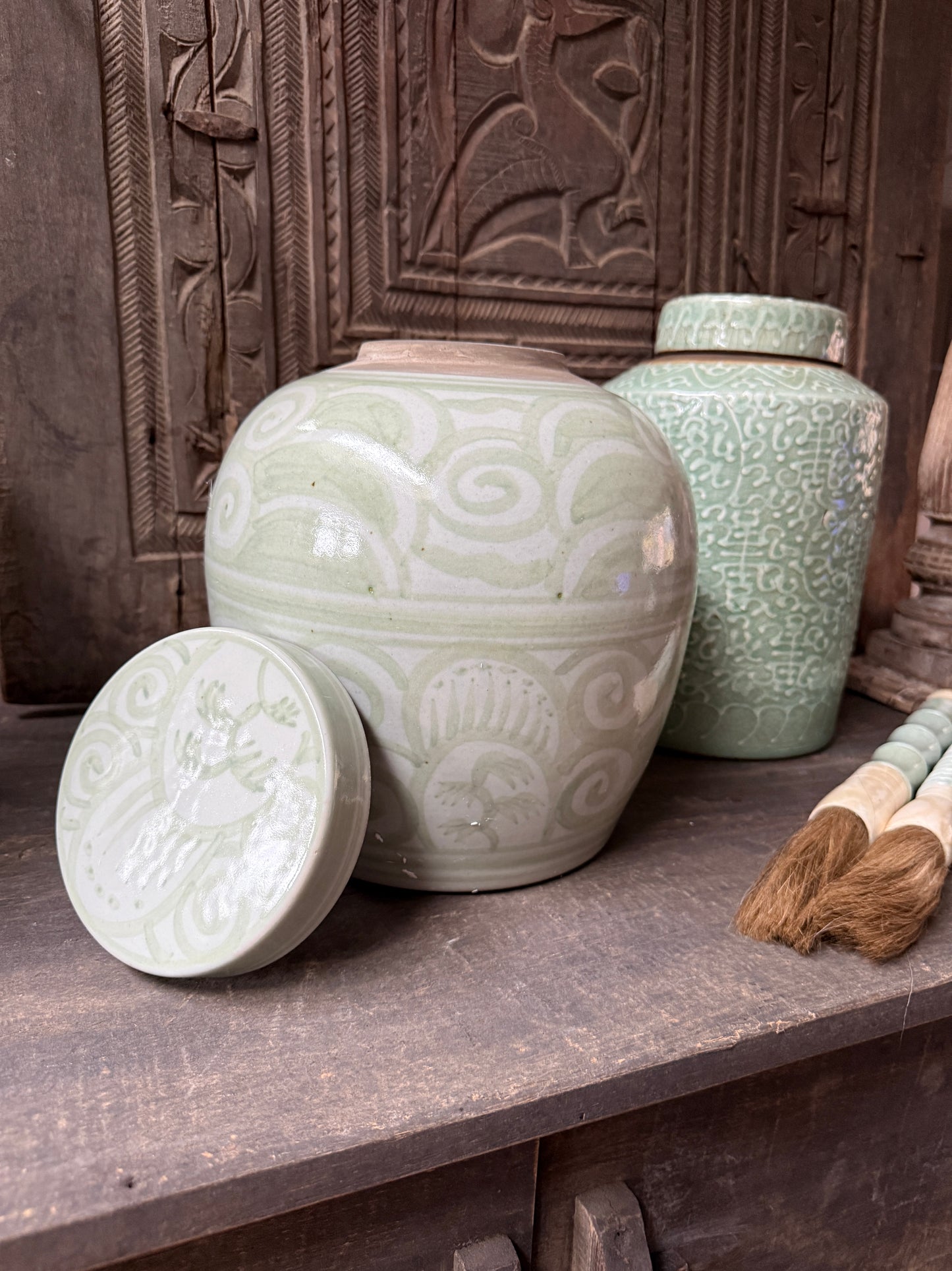 Antique Chinese ginger jar with lid